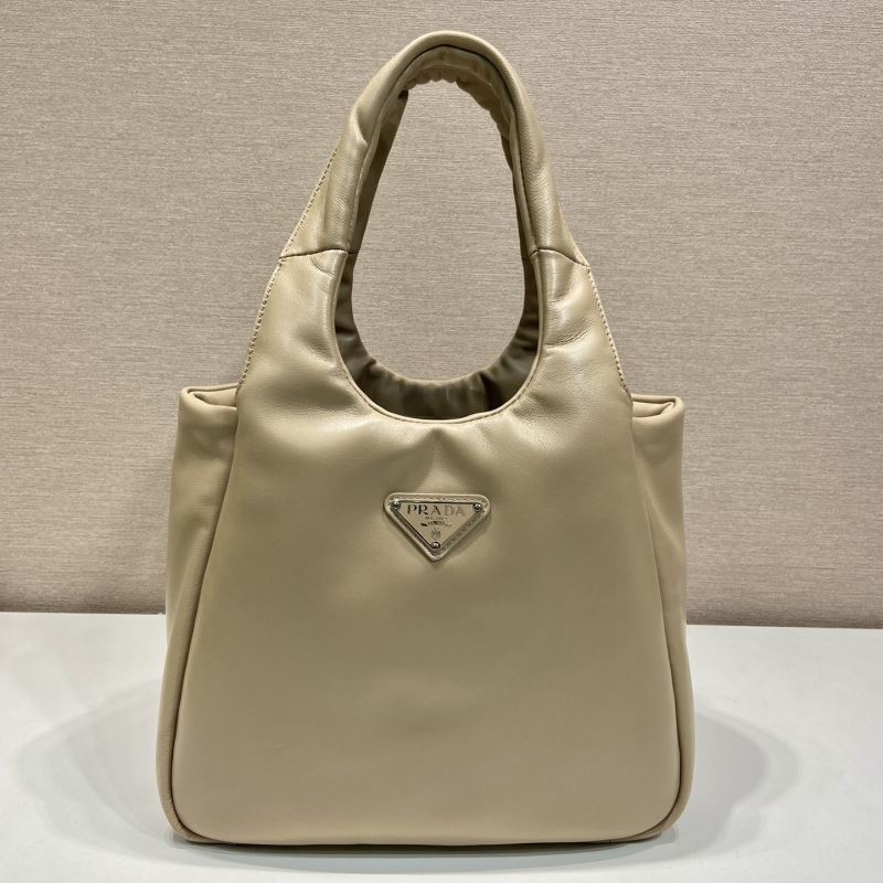 Pra*a tote bags